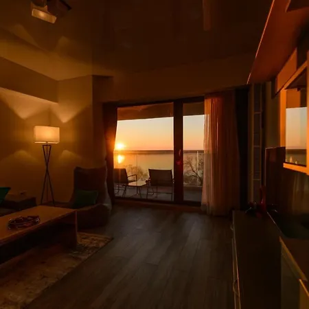 Lägenhet Best Lake View Mamaia
